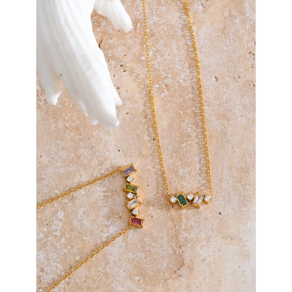 Luxe Lariat : 18k PVD plated necklace