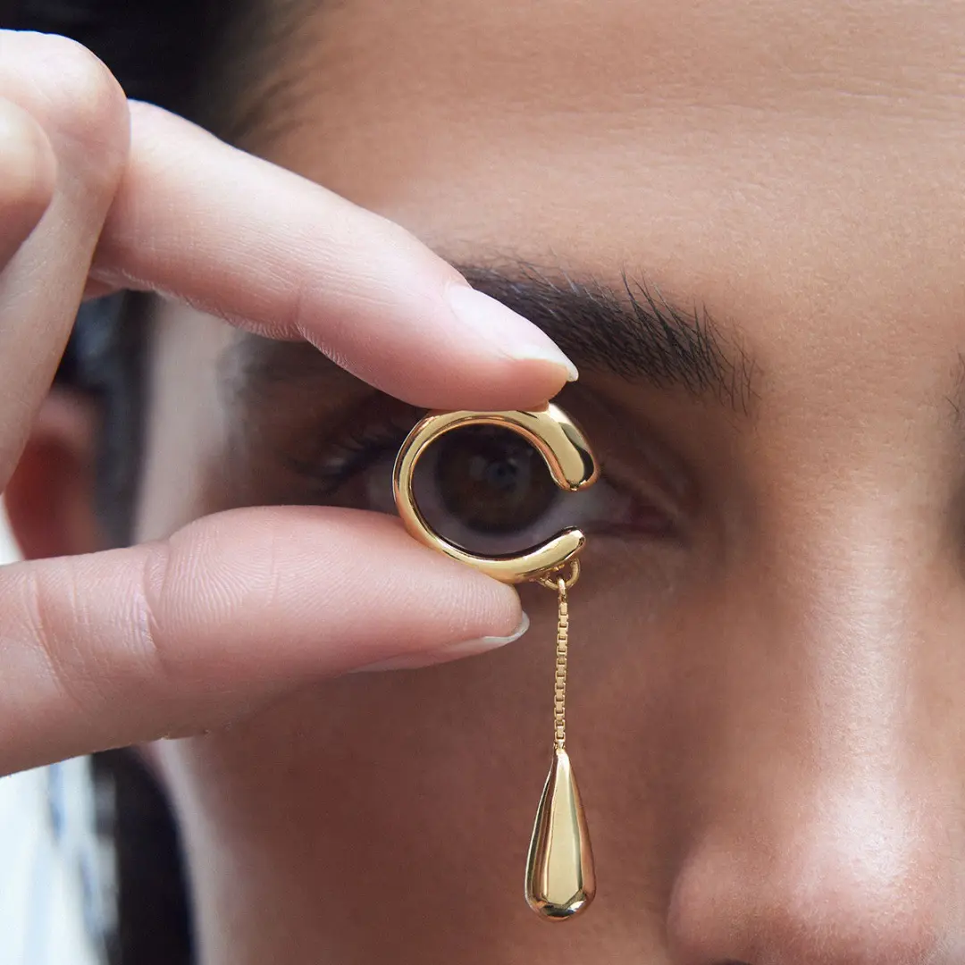 Looplet Ear Cuff - 18k PVD plated