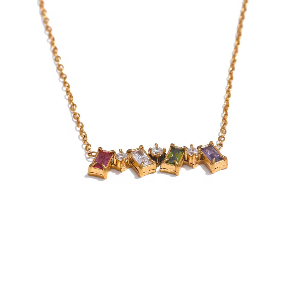 Luxe Lariat : 18k PVD plated necklace