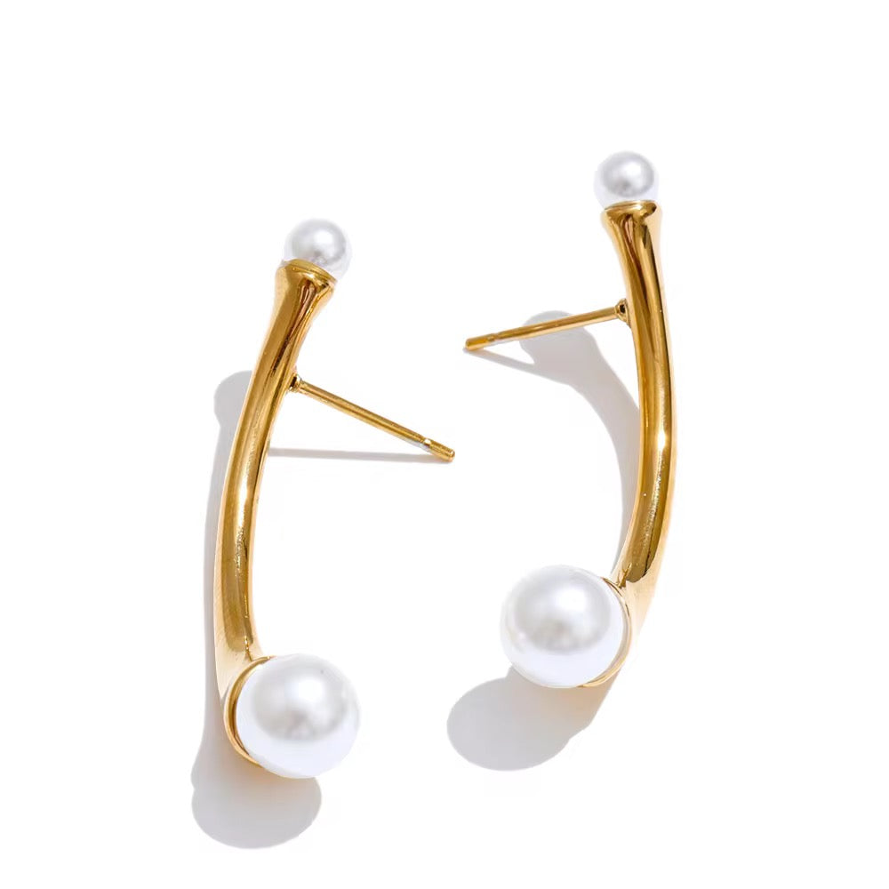 Twirl studs :  18k PVD plated Studs