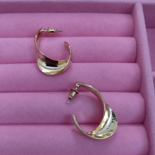 Golden chunky hoops