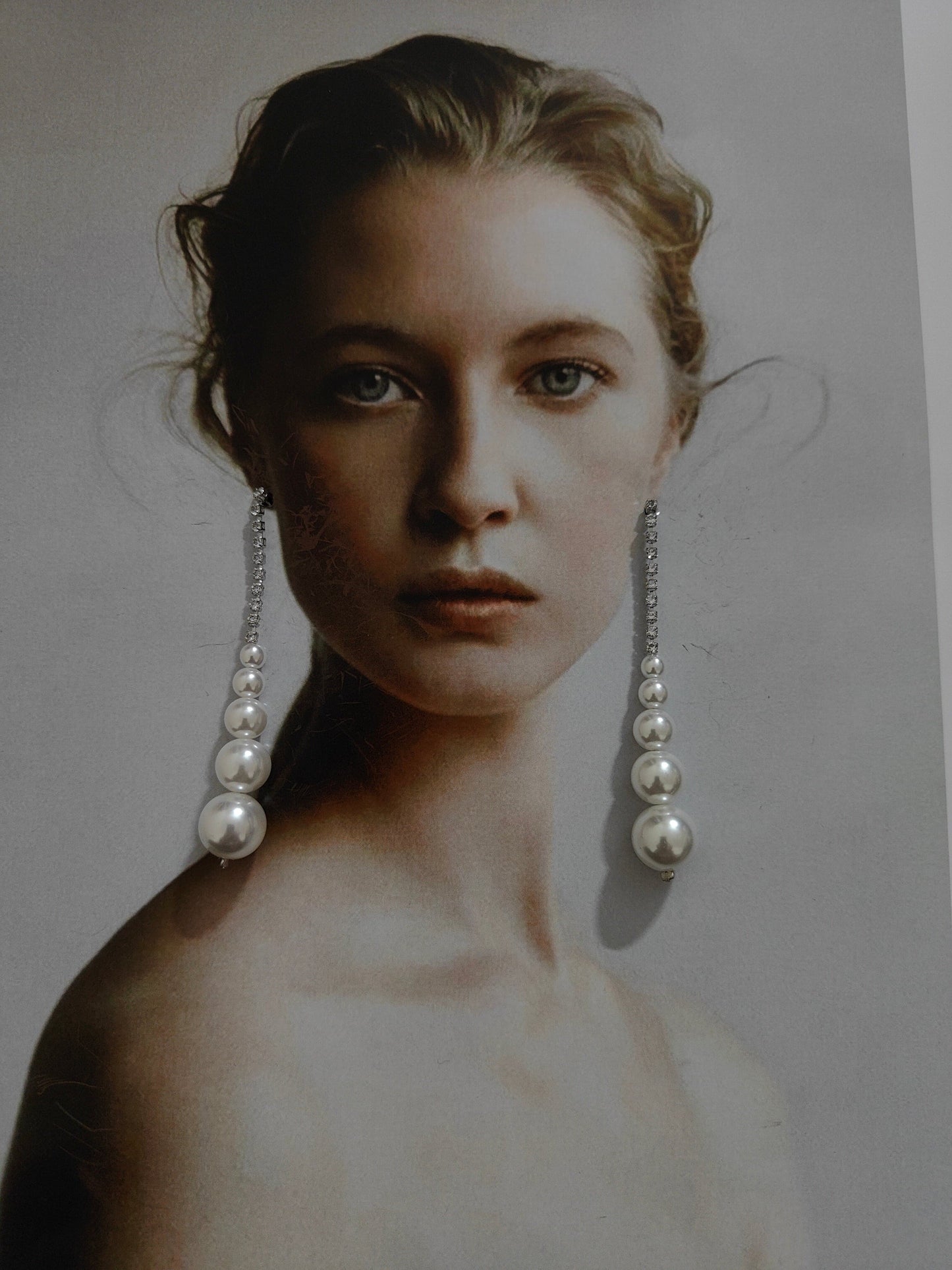 Diamond and pearl string