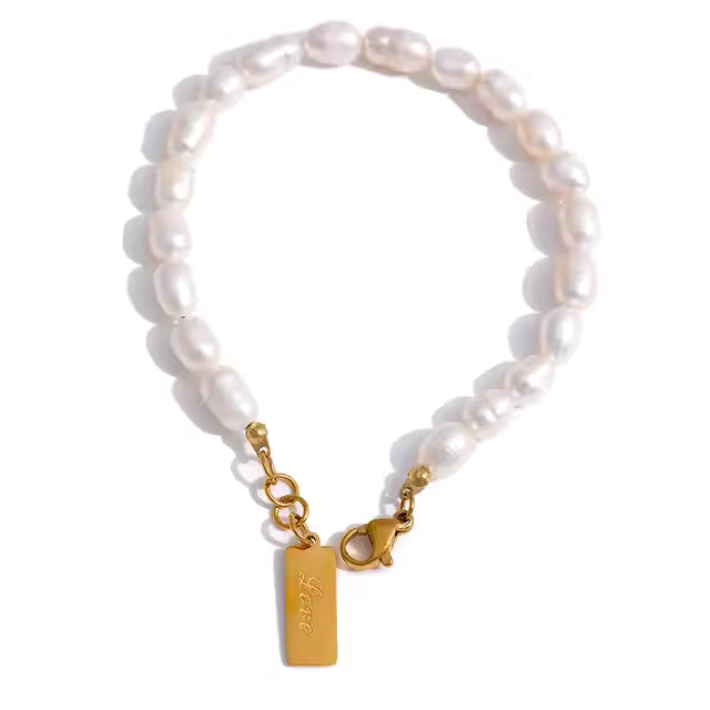 Suki Pearl string Bracelet - Fresh water pearls