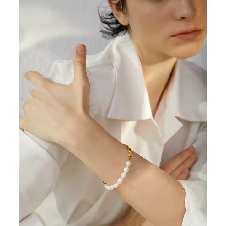 Suki Pearl cuff Bracelet