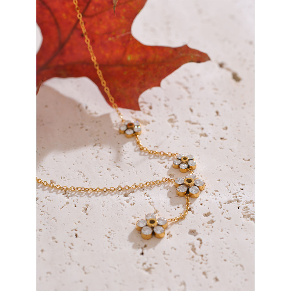 Zinnia Necklace