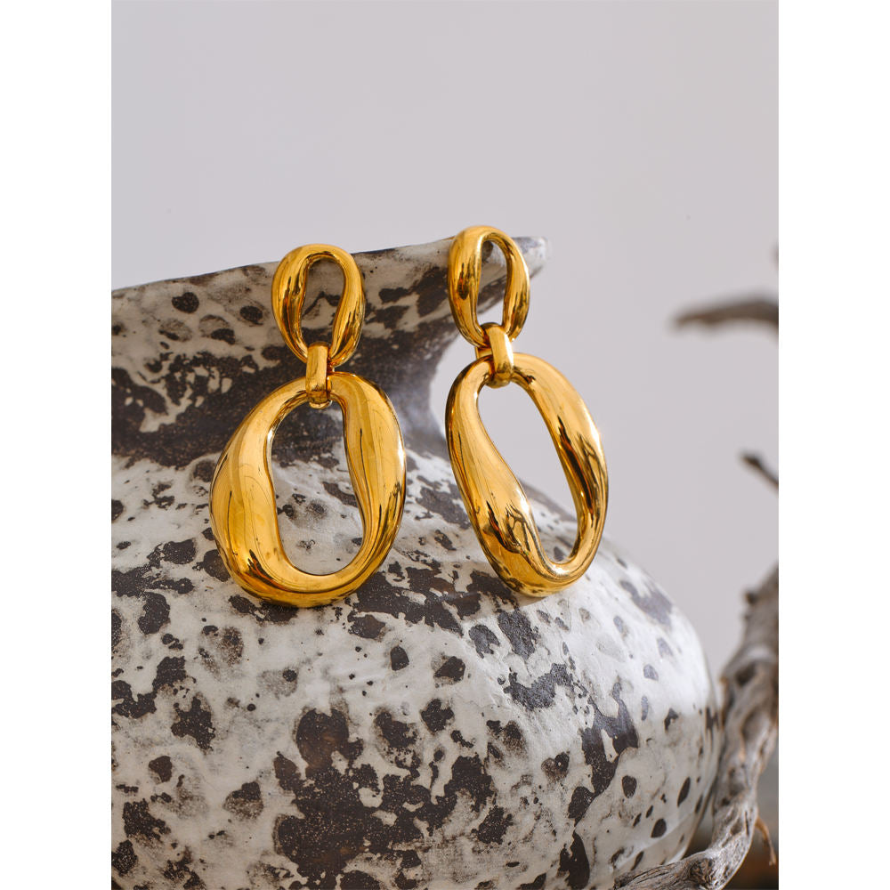 Cleo Earring