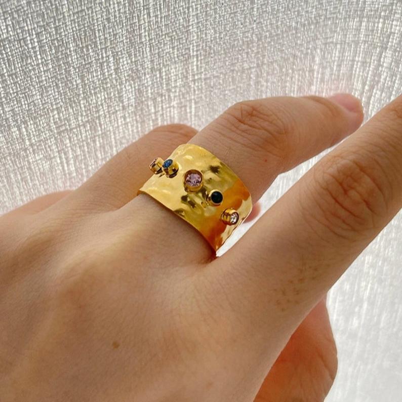 Cersi hammered ring - 18kt pvd gold plated