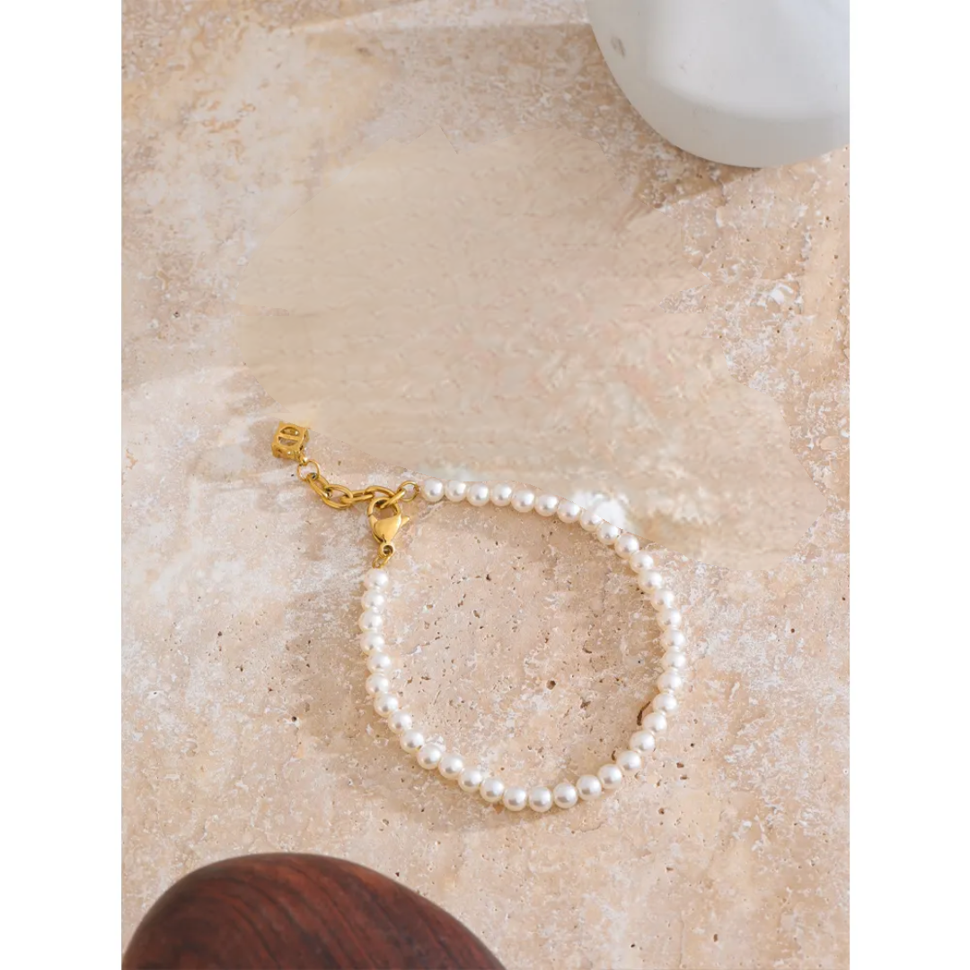 Pearly Pearl Bracelet